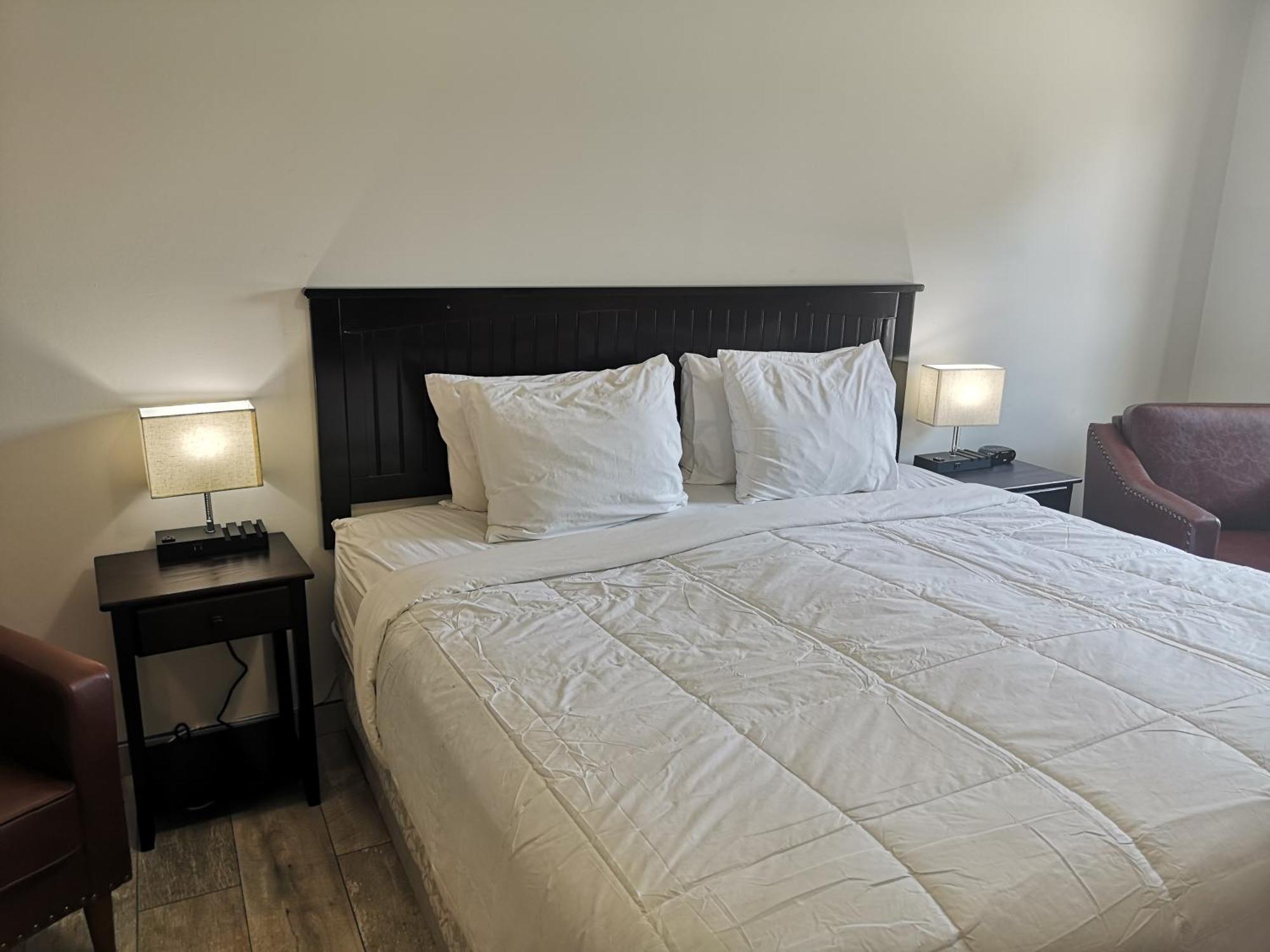 Almo Court Motel Cranbrook Zewnętrze zdjęcie