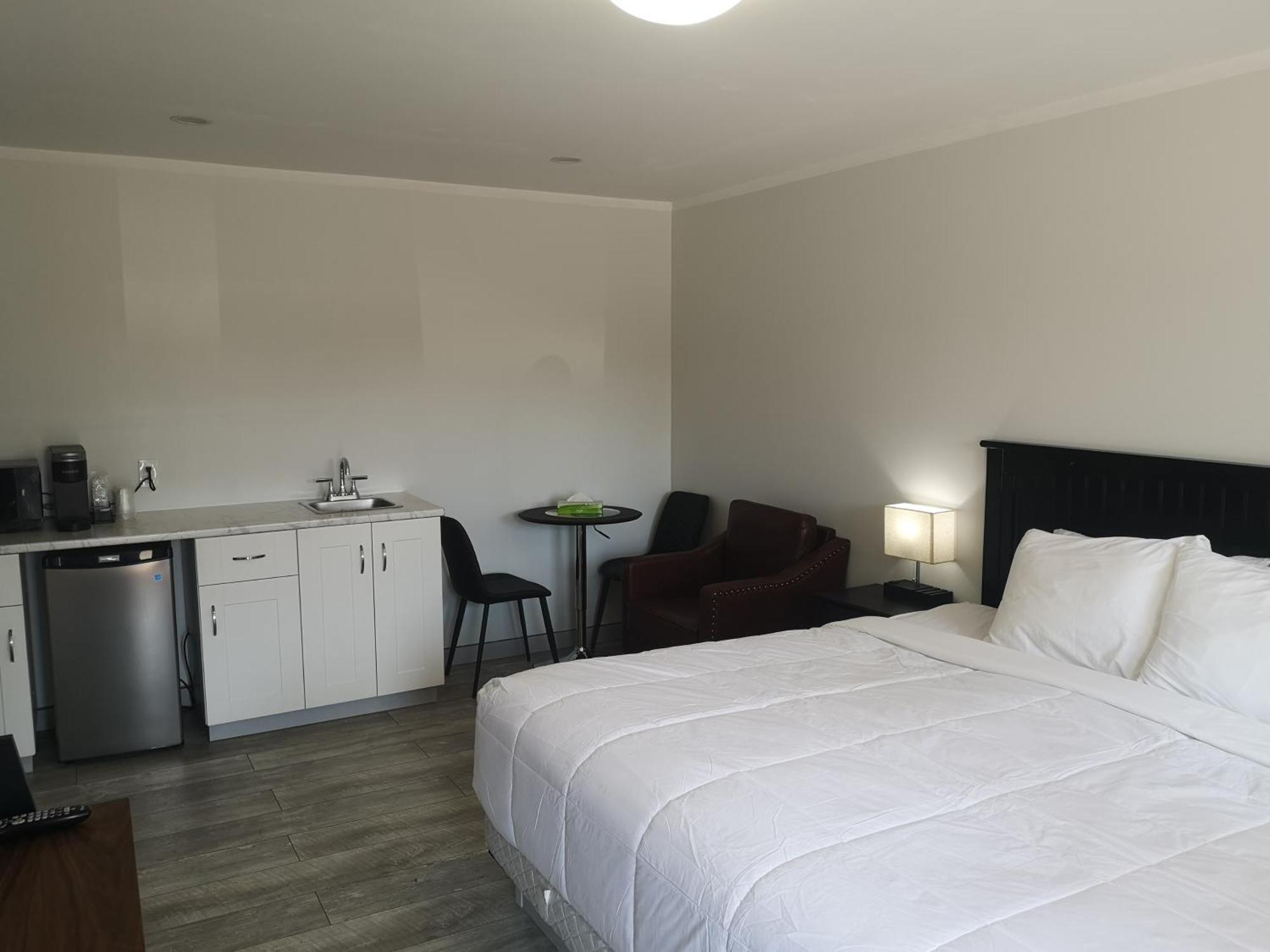 Almo Court Motel Cranbrook Zewnętrze zdjęcie